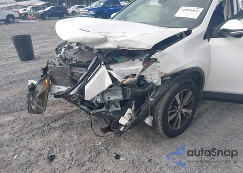 2018 Toyota Rav4 Xle z USA, uszkodzony, nr VIN JTMWFREV3JJ183262